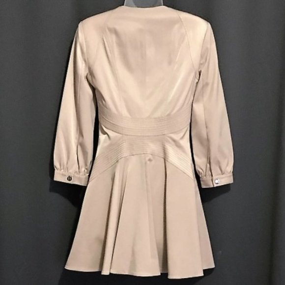 Superb bebe Silver Peony Fit & Flare Round Neck Zip-Front Princess Coat - XS - Picture 2 of 15